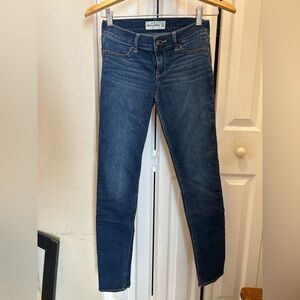 Abercrombie Kids Dark Wash Skinny Jeans – Size 16